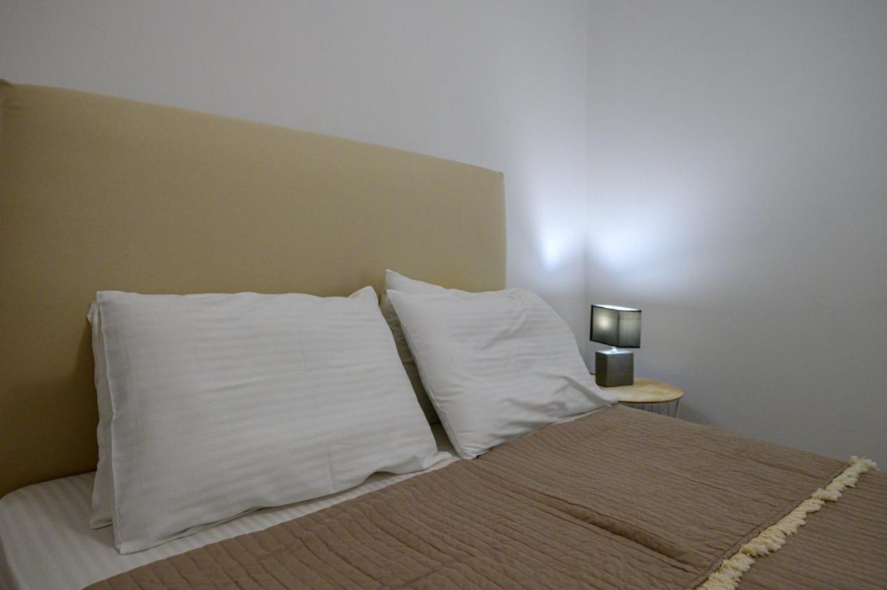 Villa 5 Meters From The Beach Chrani Exterior foto