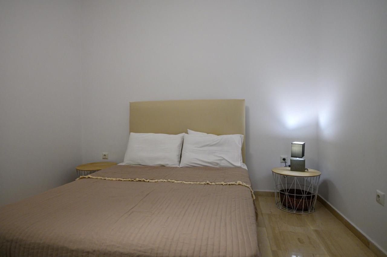 Villa 5 Meters From The Beach Chrani Exterior foto