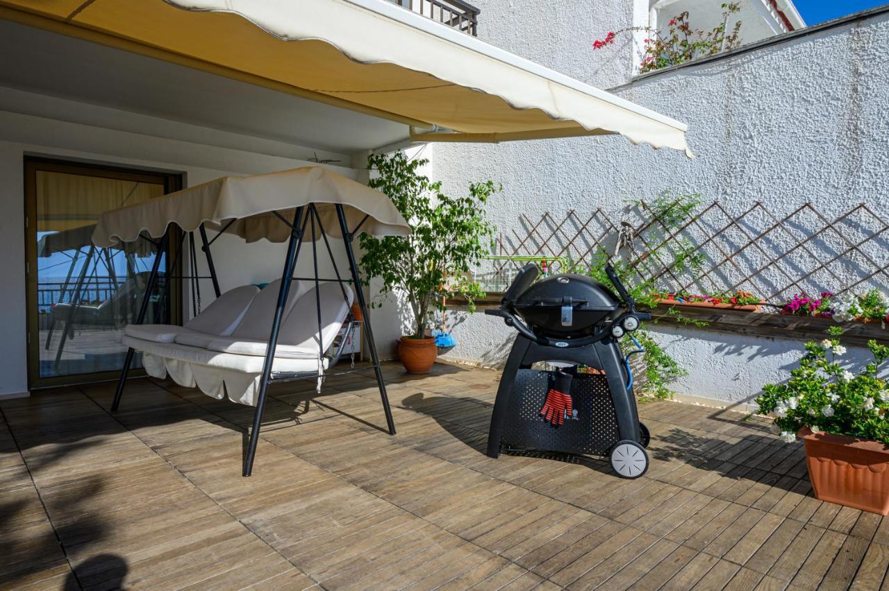 Villa 5 Meters From The Beach Chrani Exterior foto