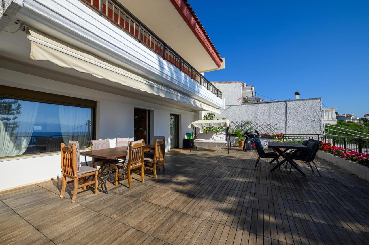 Villa 5 Meters From The Beach Chrani Exterior foto