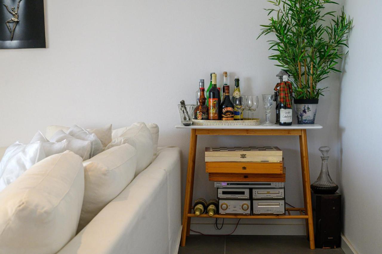Villa 5 Meters From The Beach Chrani Exterior foto
